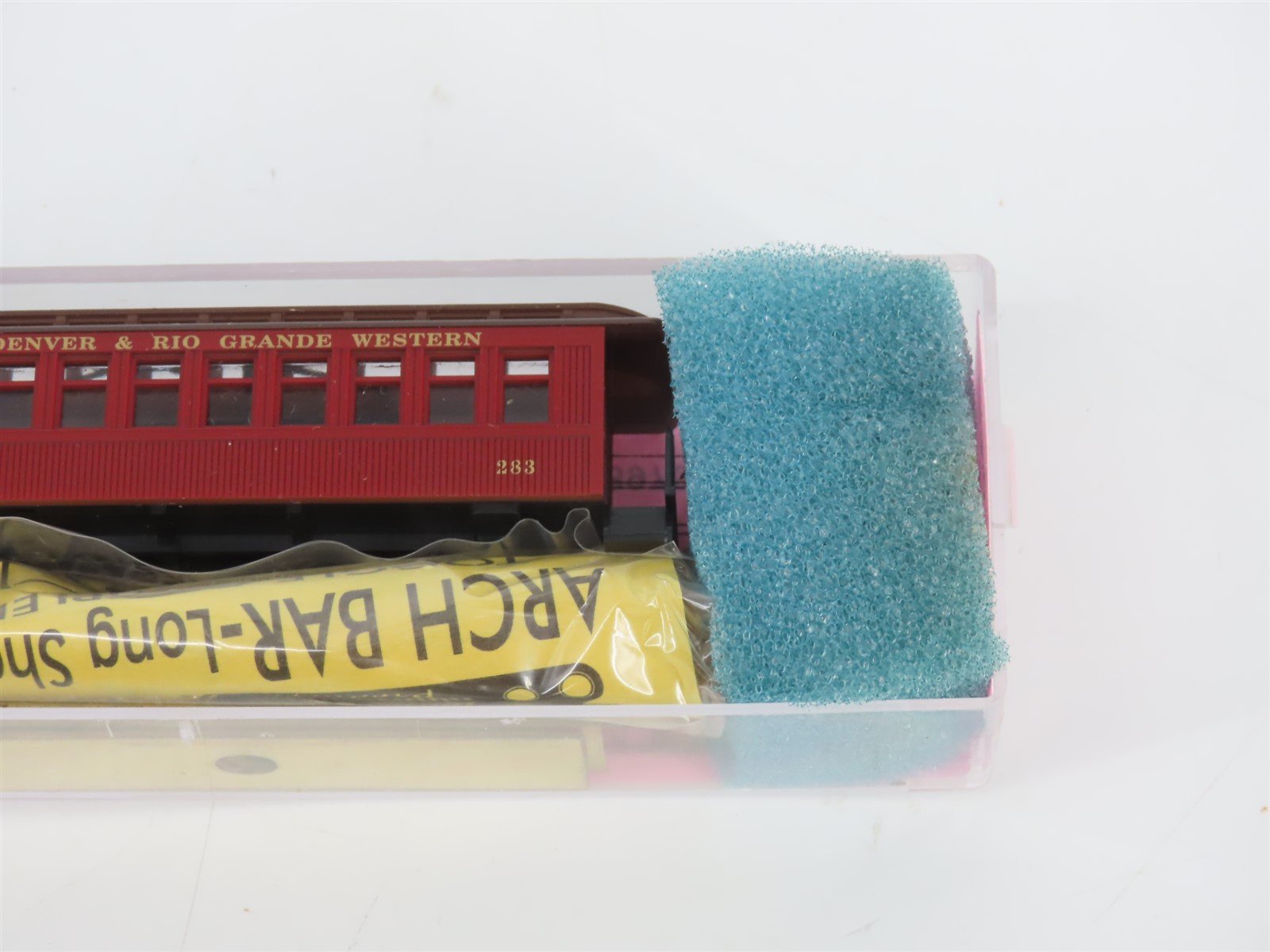 N Scale Roundhouse Kit 8509 D&RGW Rio Grande 34' Overton Coach Passenger #233