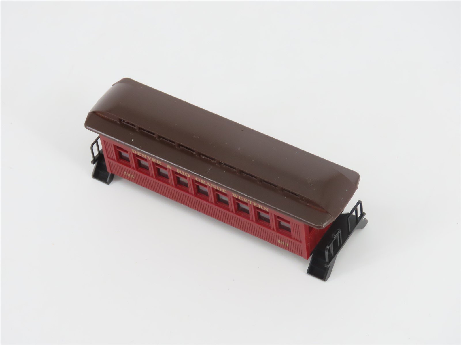 N Scale Roundhouse Kit 8509 D&RGW Rio Grande 34' Overton Coach Passenger #233