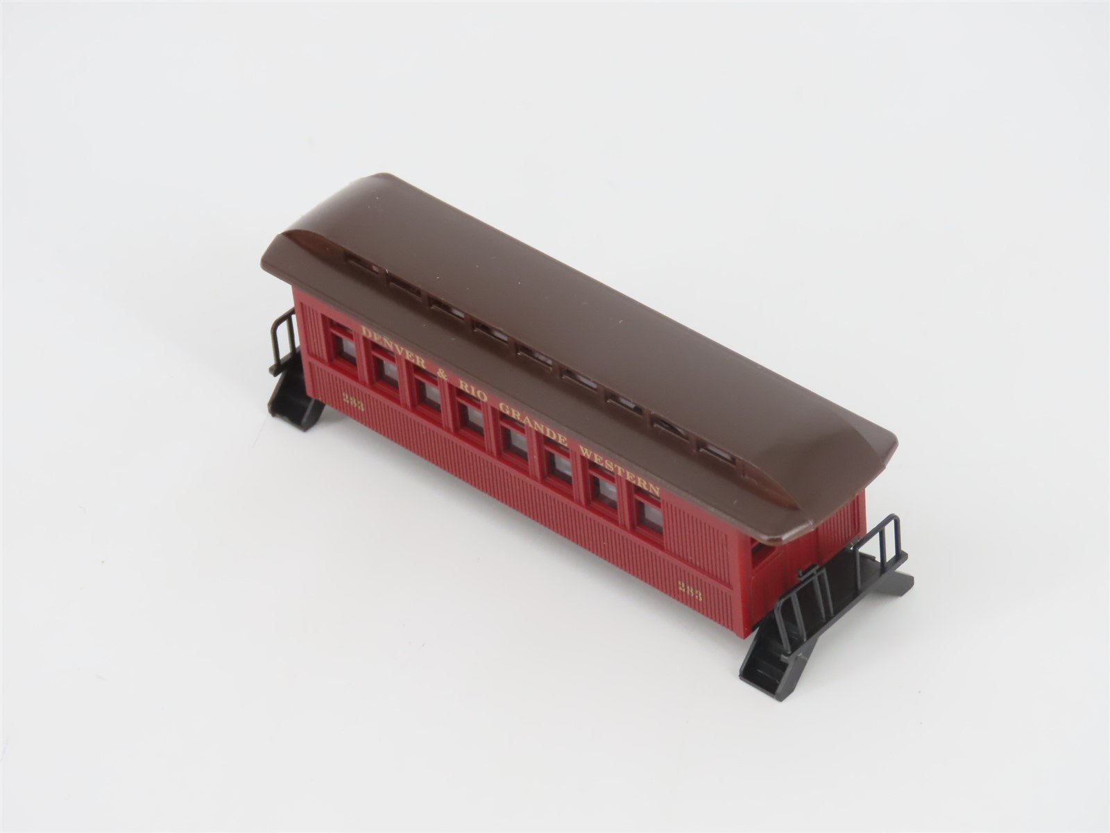 N Scale Roundhouse Kit 8509 D&RGW Rio Grande 34' Overton Coach Passenger #233