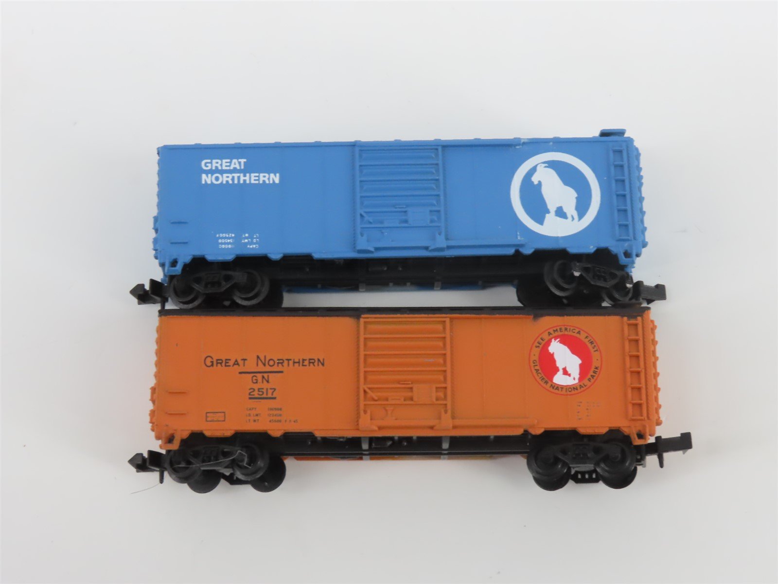 N TR Shops GN Great Northern Assorted Scheme 40' Boxcars 6-Pack Pro Custom