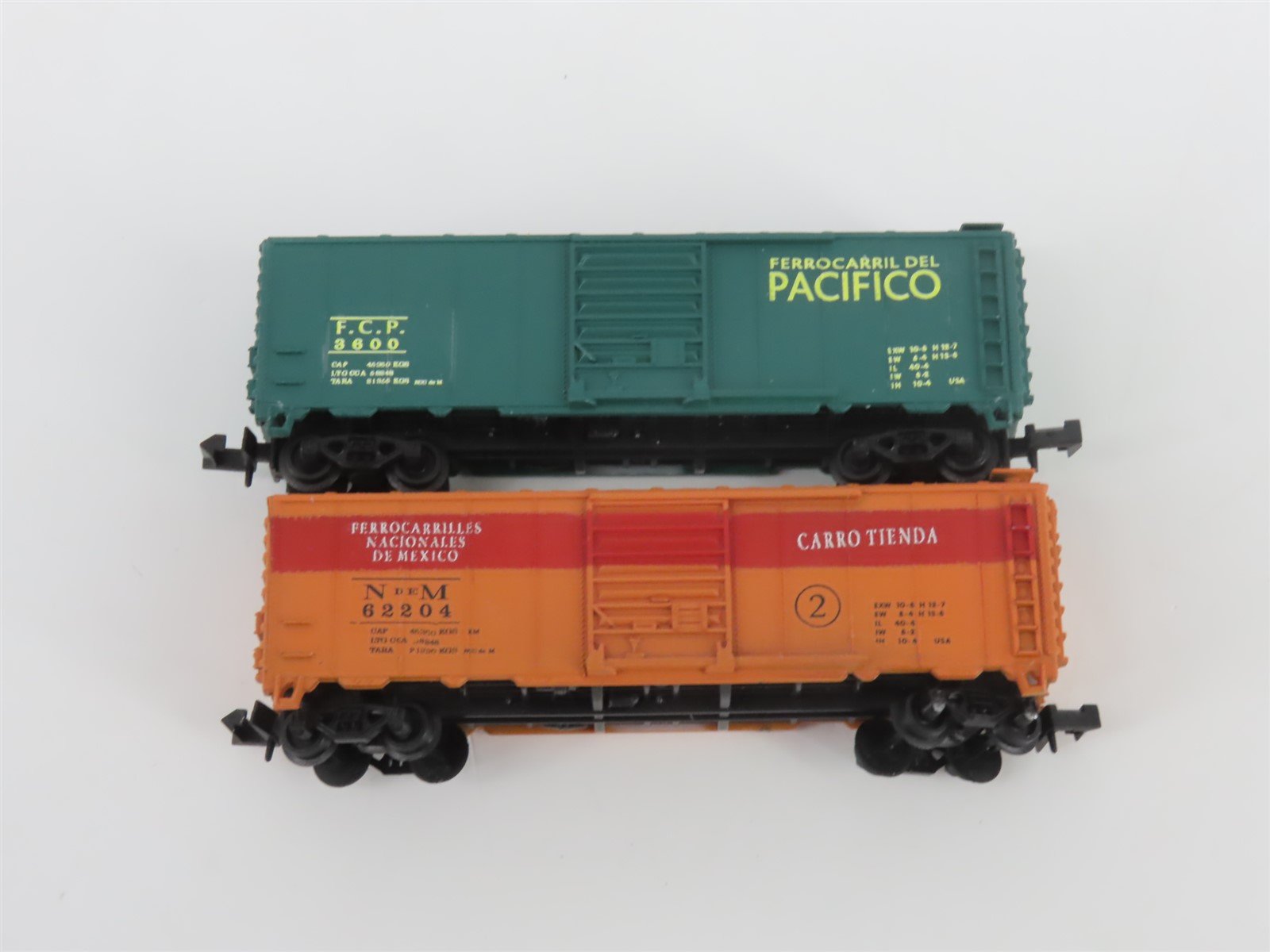 N Scale TR Shops FCP Nacionales de Mexico Passenger/Freight 5-Pack Pro Custom
