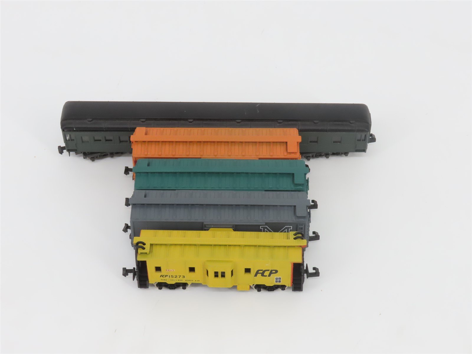 N Scale TR Shops FCP Nacionales de Mexico Passenger/Freight 5-Pack Pro Custom