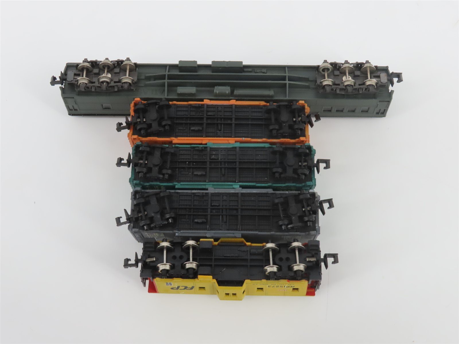 N Scale TR Shops FCP Nacionales de Mexico Passenger/Freight 5-Pack Pro Custom
