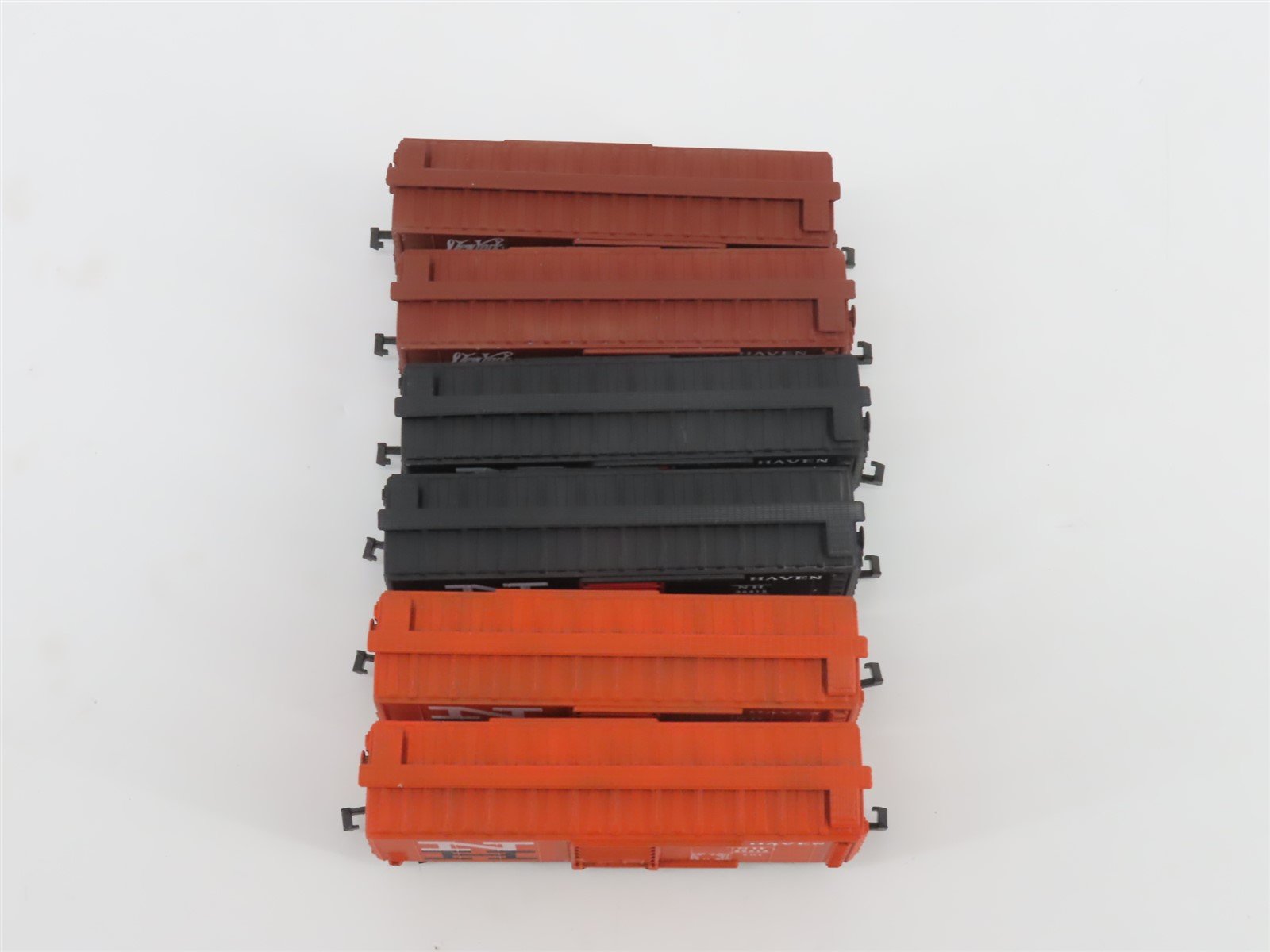 N Scale TR Shops NH New Haven Assorted Paint Scheme 40' Boxcar 6-Pack Pro Custom