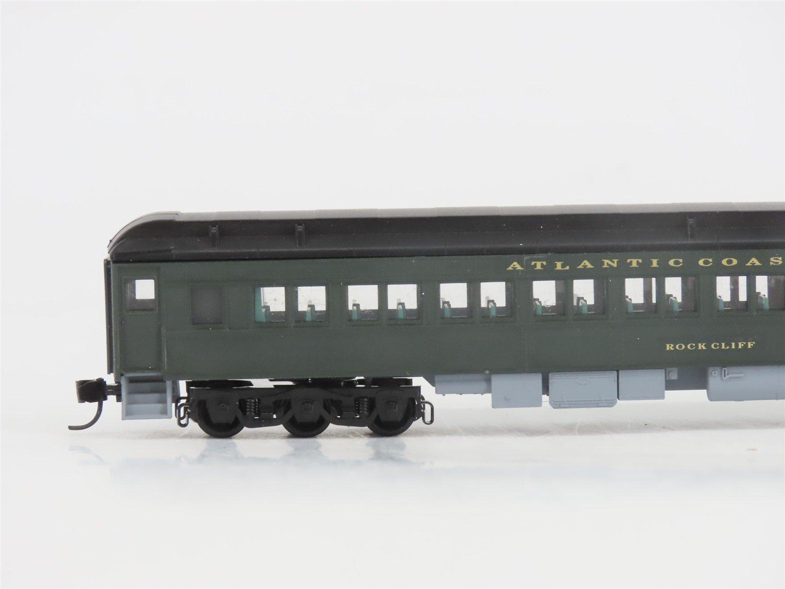 N Scale TR Shops ACL Atlantic Coast Line Coach Passenger Car 4-Pack Pro Custom