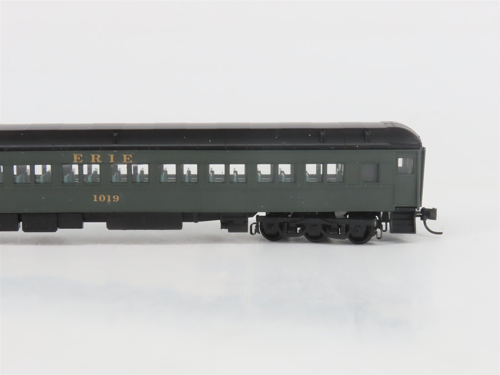 N Scale TR Shops Erie Railway Baggage/Coach/Obs Passenger Car 4-Pack Pro Custom
