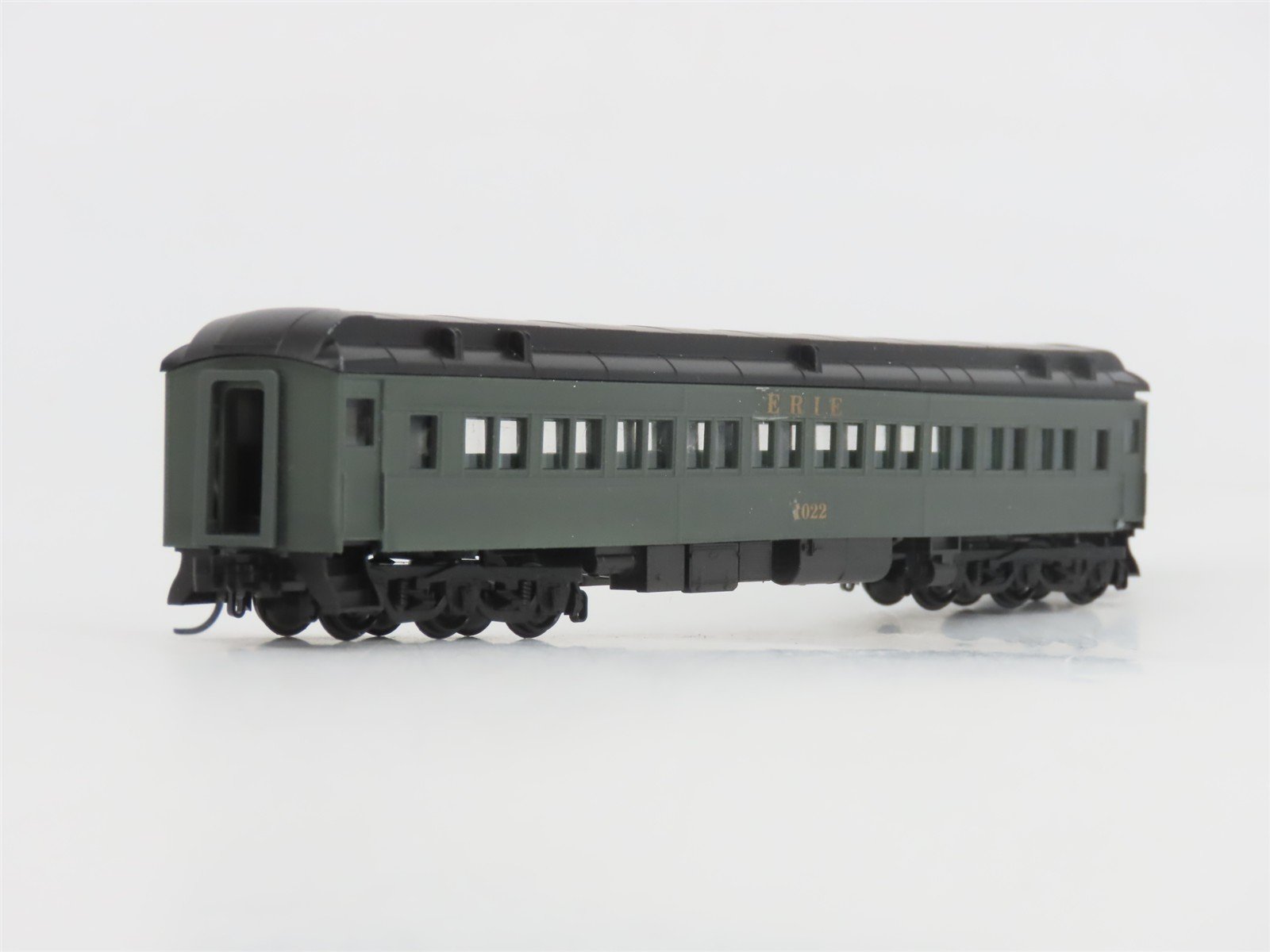 N Scale TR Shops Erie Railway Baggage/Coach/Obs Passenger Car 4-Pack Pro Custom