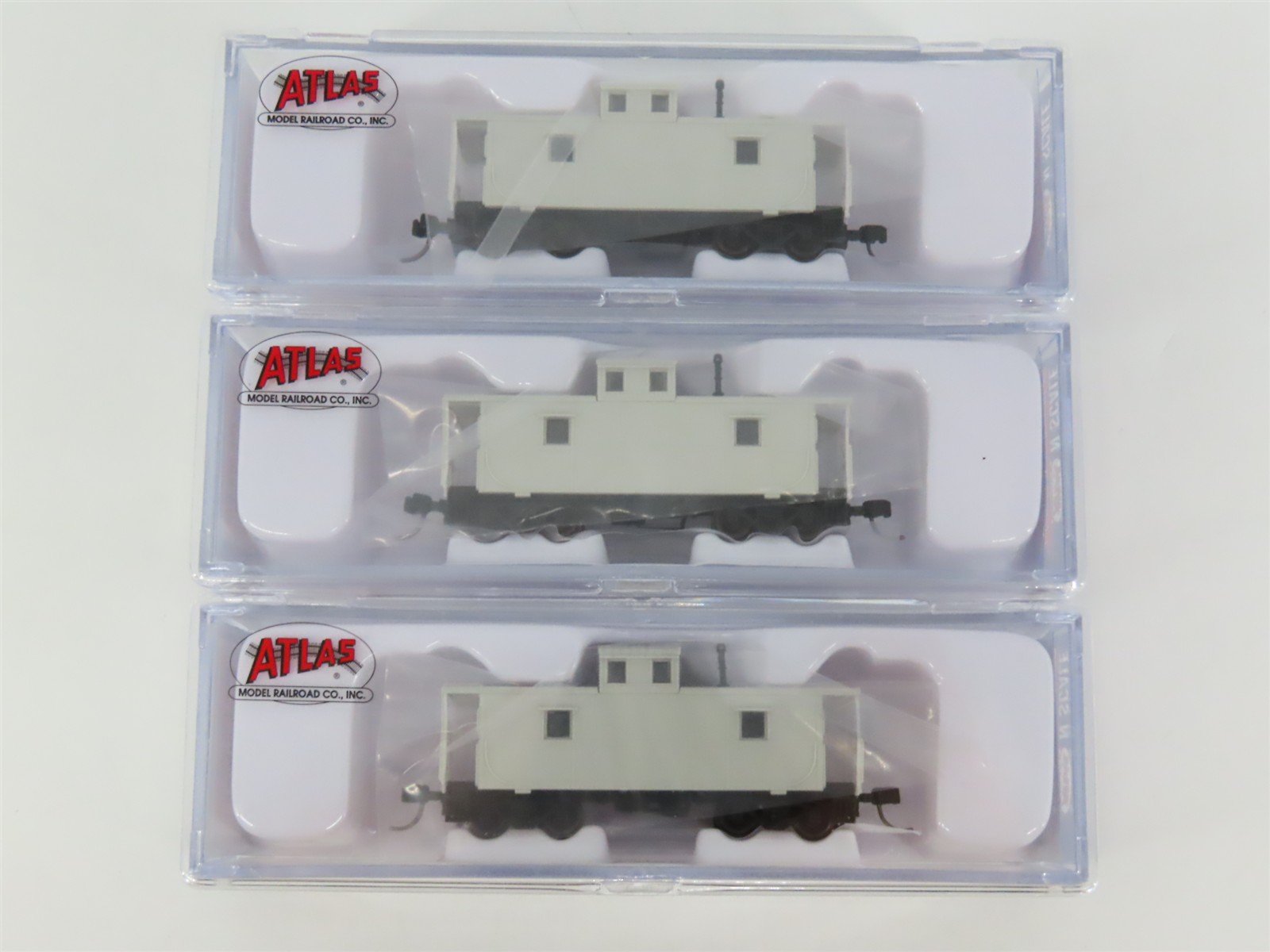 N Scale Atlas 50002578 Undecorated Cupola Caboose 3-Pack
