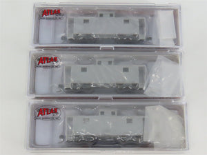 N Scale Atlas 50003495 Undecorated NE-5 Caboose 3-Pack