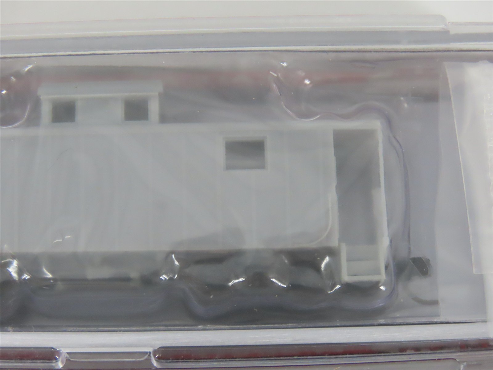 N Scale Atlas 50003495 Undecorated NE-5 Caboose 3-Pack