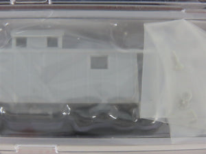 N Scale Atlas 50003495 Undecorated NE-5 Caboose 3-Pack