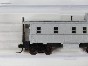 N Scale Atlas 3560S Undecorated Silver Caboose 3-Pack
