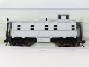 N Scale Atlas 3560S Undecorated Silver Caboose 12-Pack
