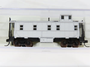 N Scale Atlas 3560S Undecorated Silver Caboose 12-Pack