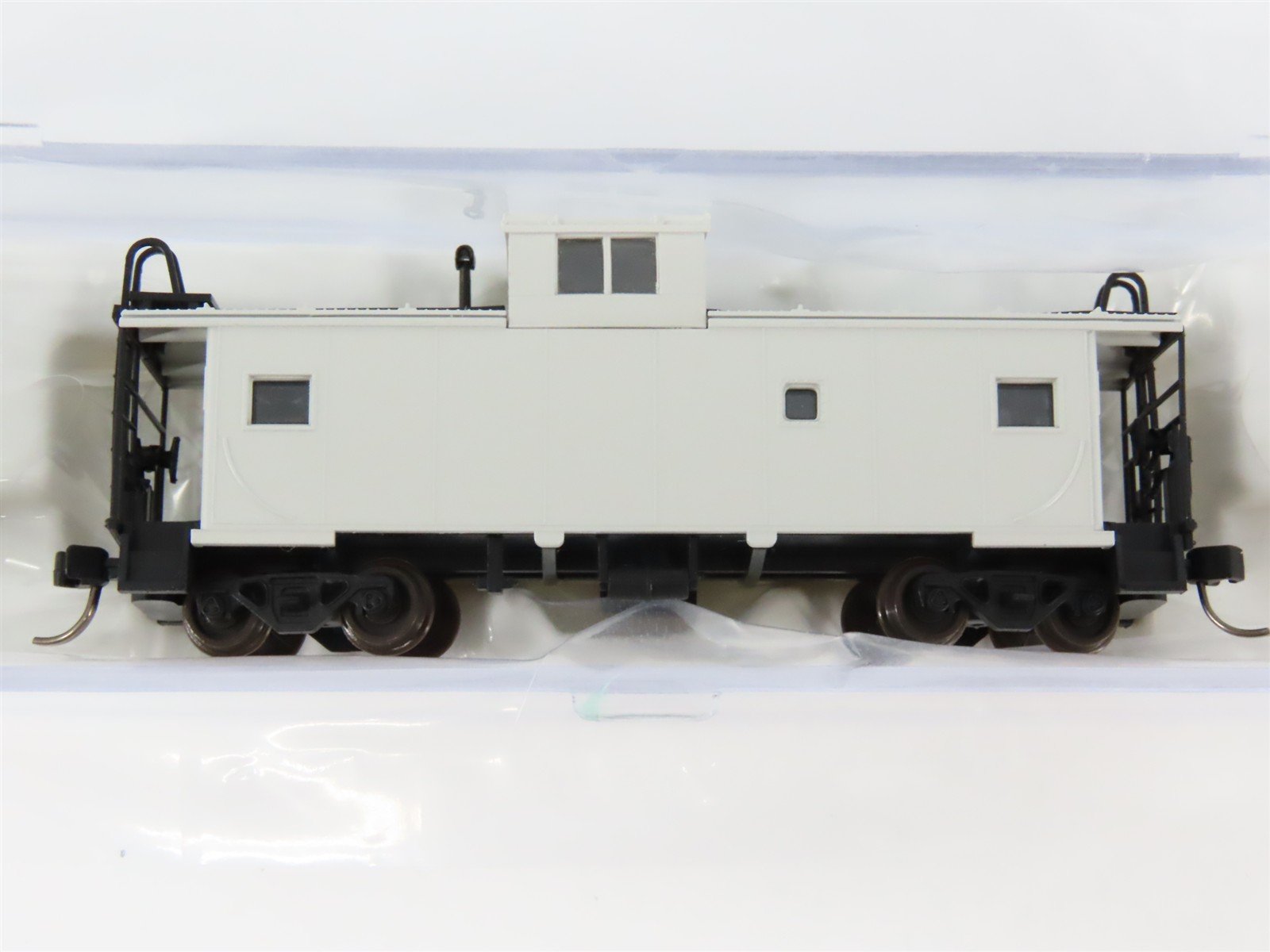 N Scale Atlas 50003155 Undecorated Standard Cupola Caboose 12-Pack