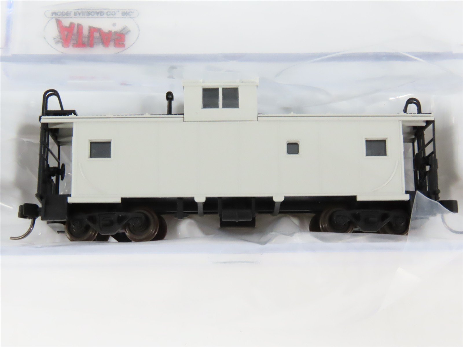 N Scale Atlas 50003155 Undecorated Standard Cupola Caboose 12-Pack
