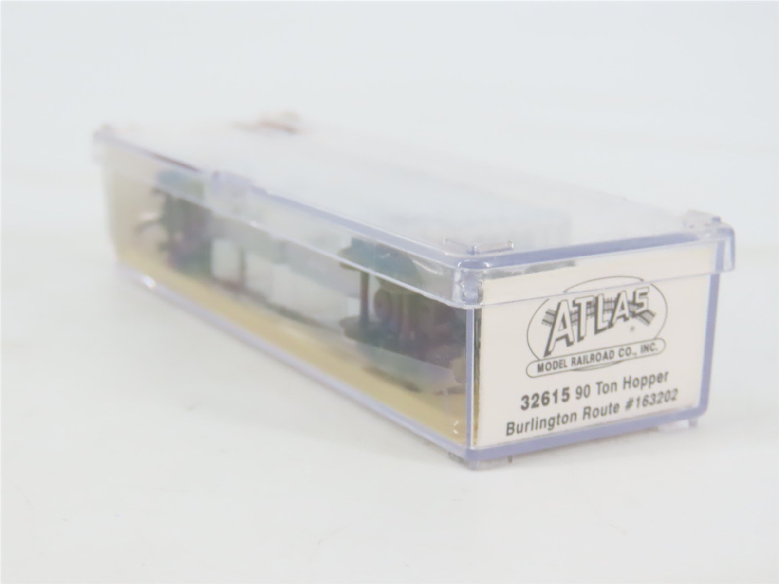 N Scale Atlas 32615 CB&Q Burlington Route 90-Ton 3-Bay Hopper #163202 w/ Load