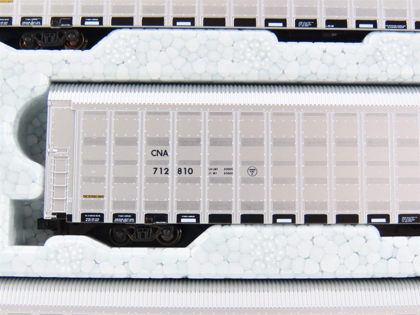 N Scale KATO 106-5503 CNA CN Canadian National Enclosed Autorack 4-Car Set