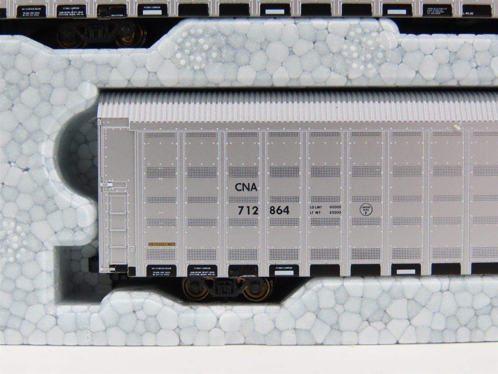 N Scale KATO 106-5503 CNA CN Canadian National Enclosed Autorack 4-Car Set