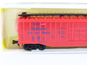 N Model Power 4040 LPN Longview Portland & Northern 50' Plug Door Box Car #60059