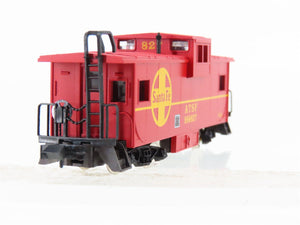 N Scale Con-Cor 0001-01261A ATSF Santa Fe Extended Vision Caboose #999827