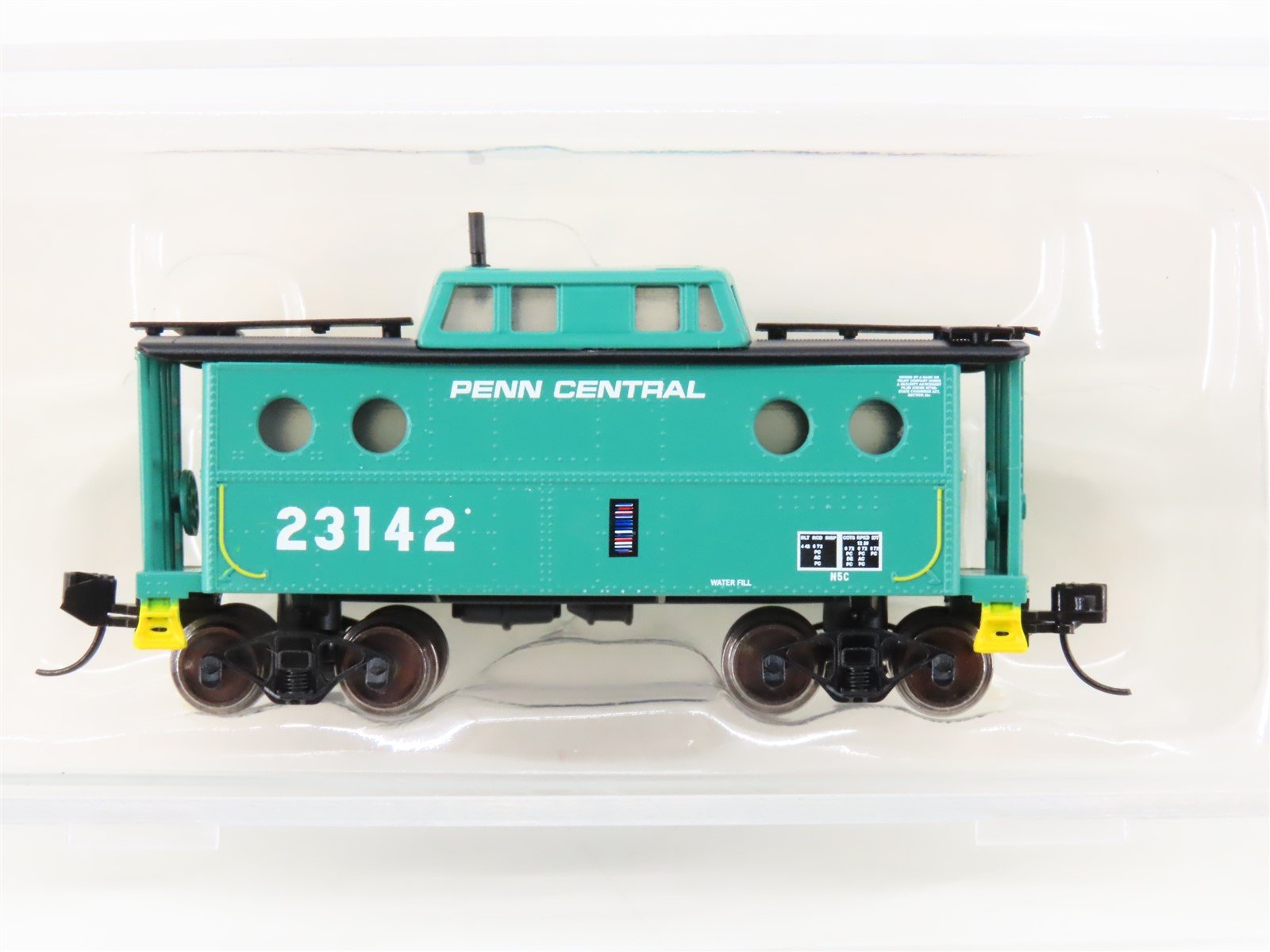 N Scale Bowser 38058 PC Penn Central Railroad Caboose #23142