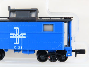 N Scale Bowser 37109 BM Boston & Maine Railroad Cupola Caboose #C-31