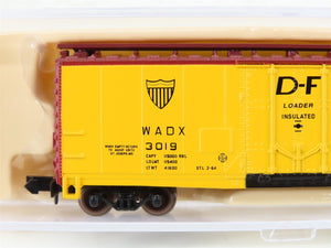 N Atlas 33262 WADX American Refrigerator Transit 40' Plug Door Box Car #3019
