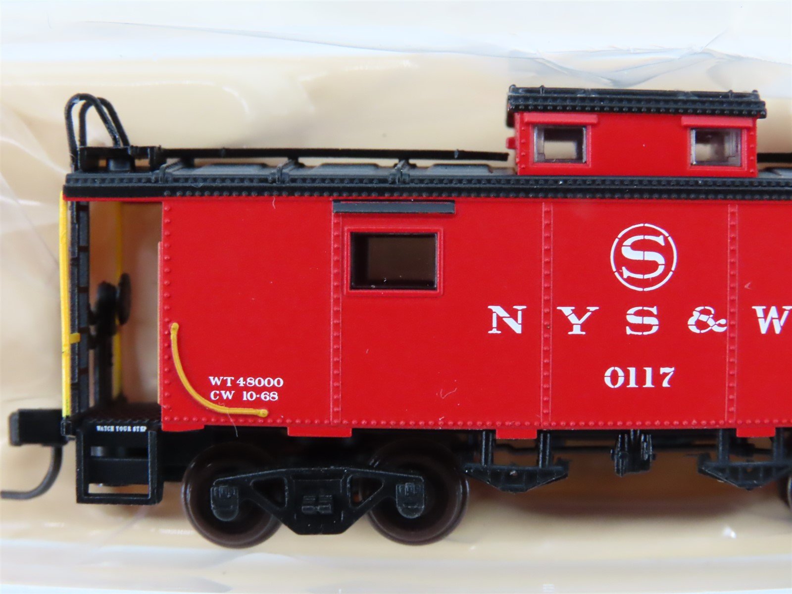 N Scale Atlas Trainman 50002516 NYS&W Susquehanna NE-6 Cupola Caboose #0117