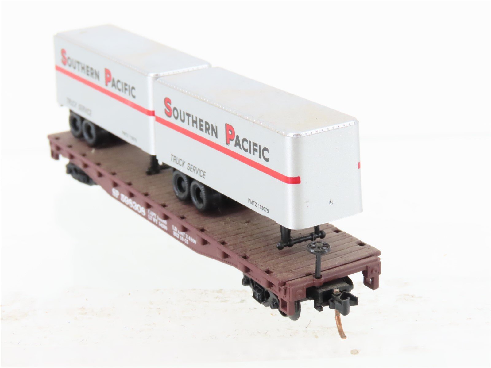 N Scale Atlas 37442 SP Southern Pacific Flat Car #598308 w/ 2 24' Trailers