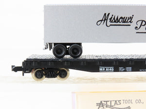 N Scale Atlas 3773 MP Missouri Pacific Railroad Flat Car #8140 w/ 40' Trailer