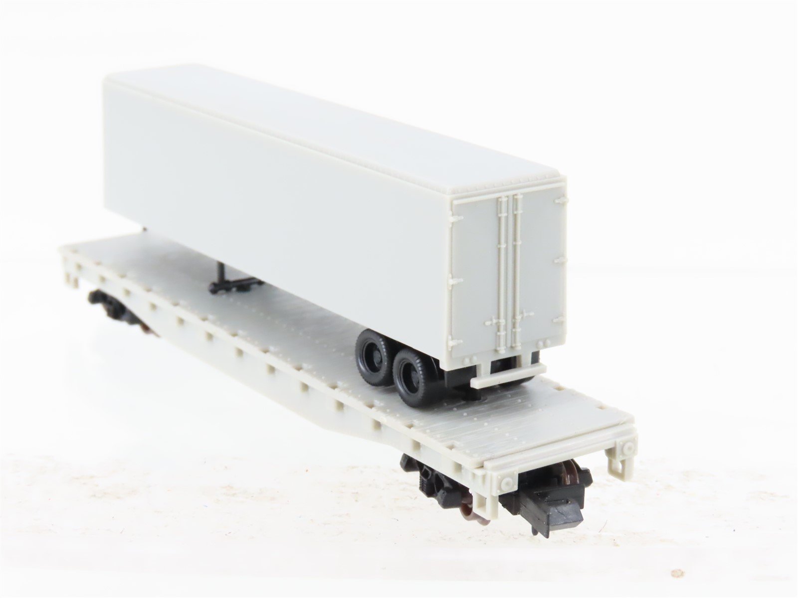 N Scale Atlas 3770 Undecorated Piggyback Flat Car w/ 40' Trailer