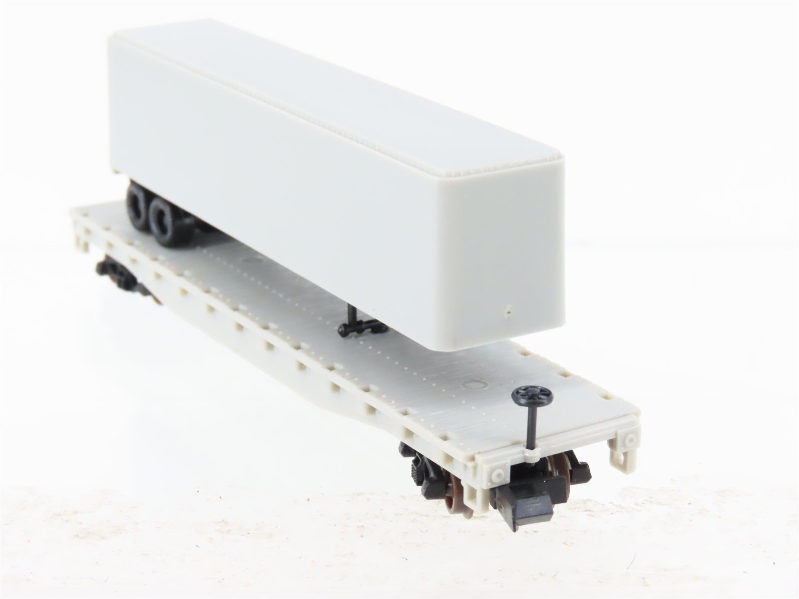 N Scale Atlas 3770 Undecorated Piggyback Flat Car w/ 40' Trailer