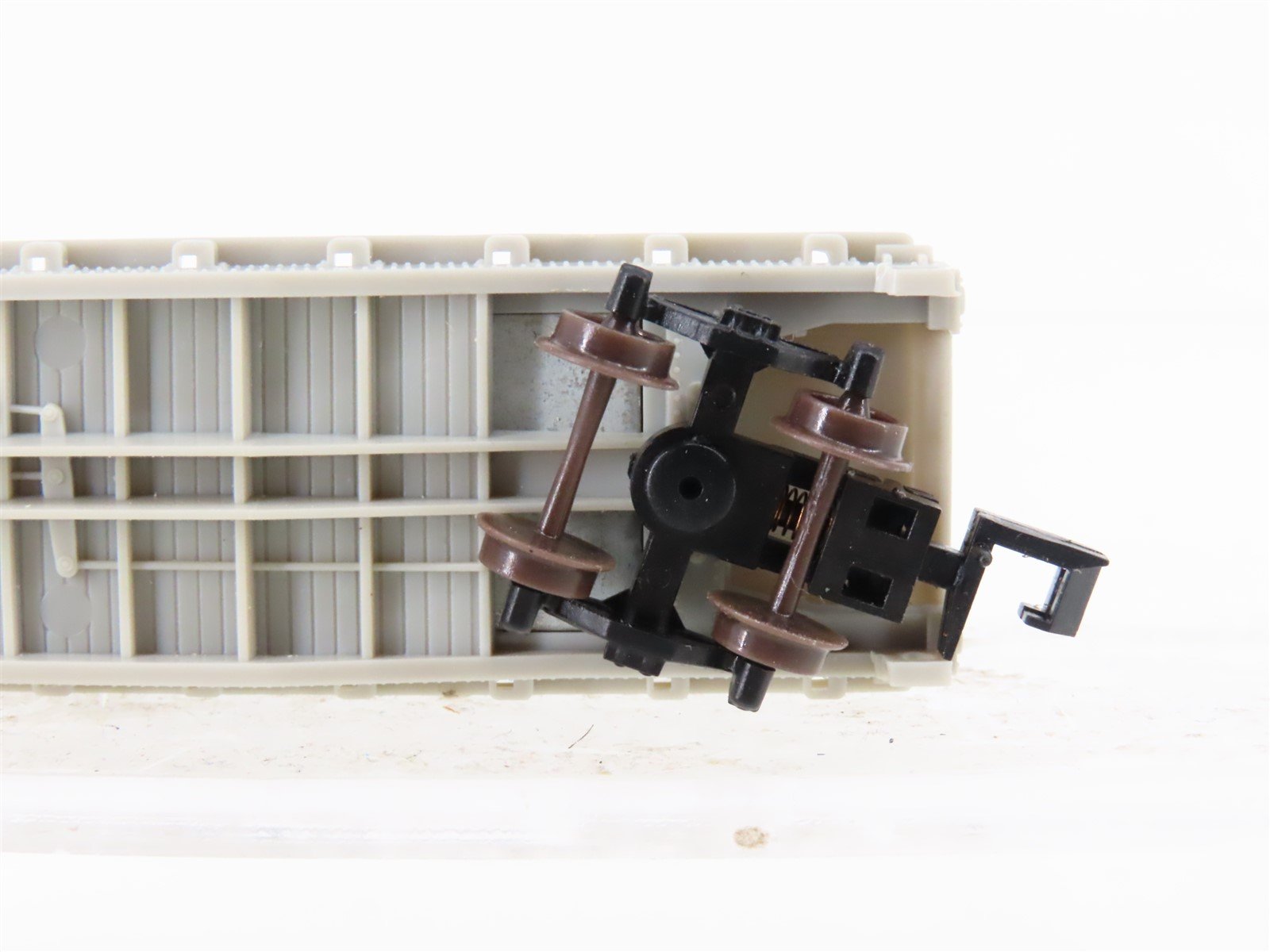 N Scale Atlas 3770 Undecorated Piggyback Flat Car w/ 40' Trailer