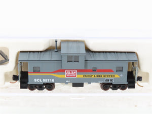 N Scale Atlas 30379 SCL/L&N Family Lines System Extended Vision Caboose #05710