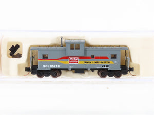 N Scale Atlas 30379 SCL/L&N Family Lines System Extended Vision Caboose #05710