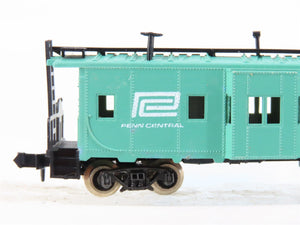 N Scale Atlas 2437 PC Penn Central Railroad Bay Window Caboose #4930