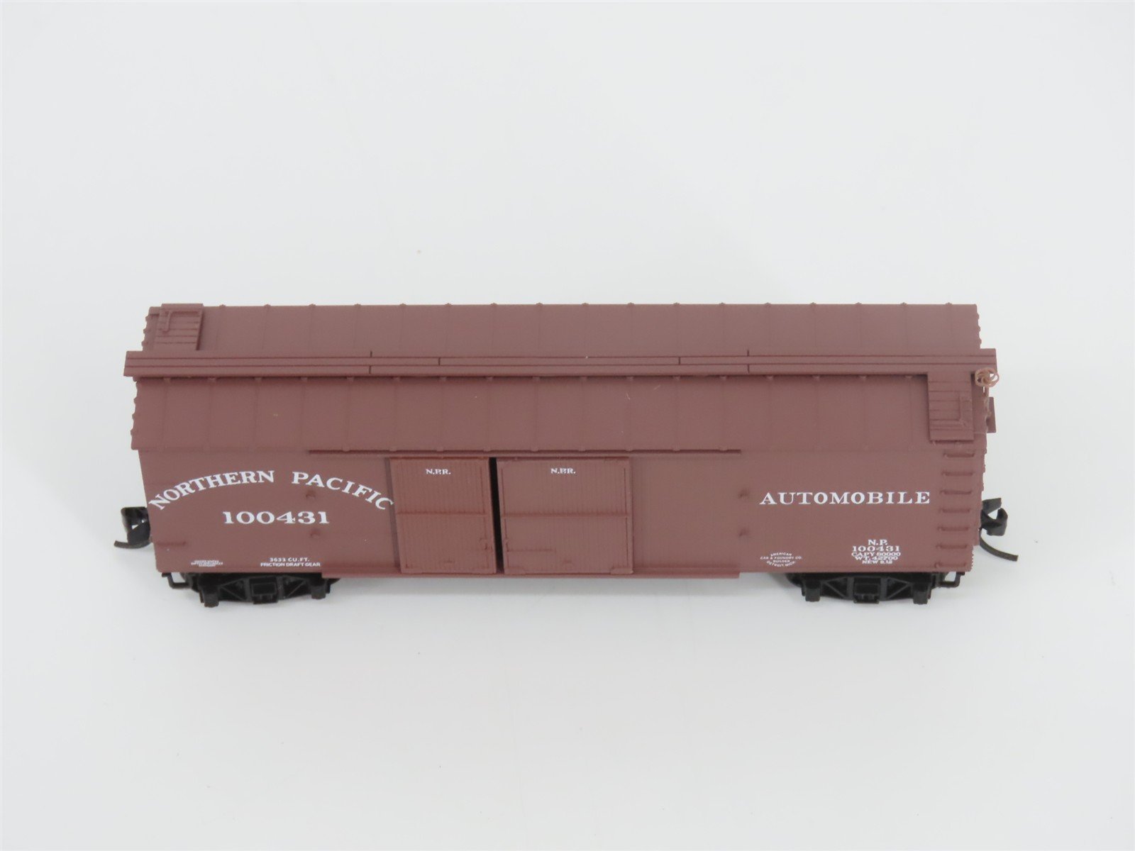 N Scale Micro-Trains MTL 04100070 NPR Northern Pacific 40' Wood Box Car #100431