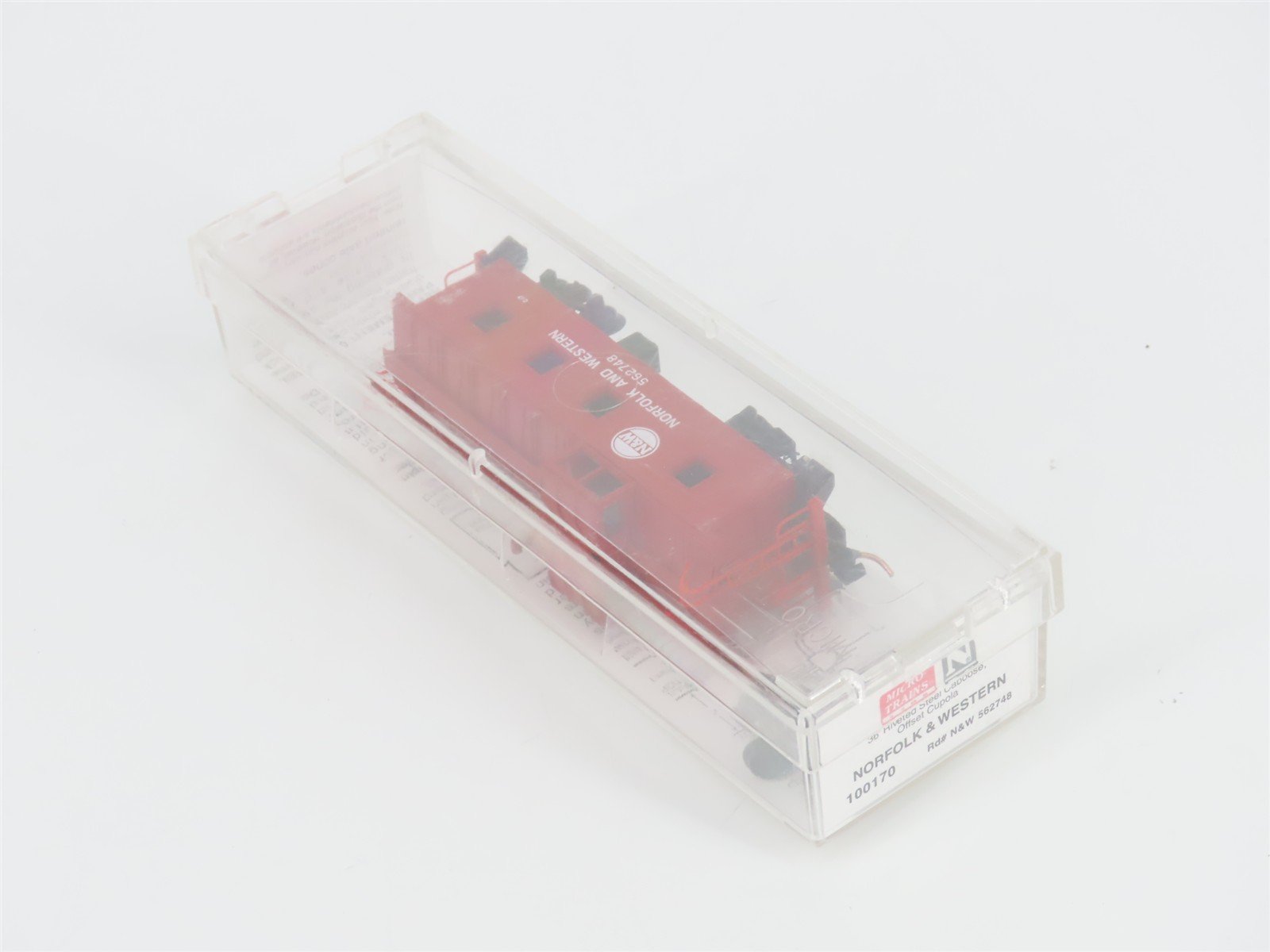 N Scale Micro-Trains MTL 100170 N&W Norfolk & Western 36' Caboose #562748