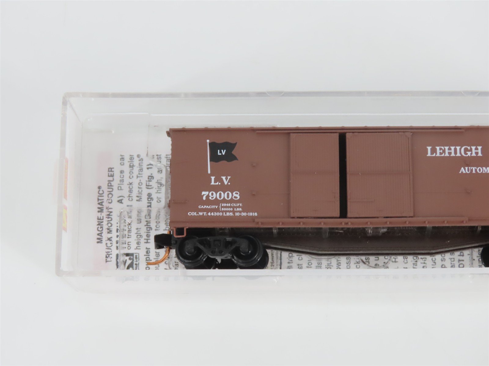 N Scale Micro-Trains MTL 04100020 LV Lehigh Valley 40' Wood Box Car #79008