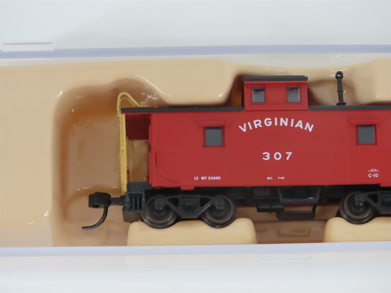 N Scale Atlas Trainman 39812 C&O Virginian Cupola Caboose #307