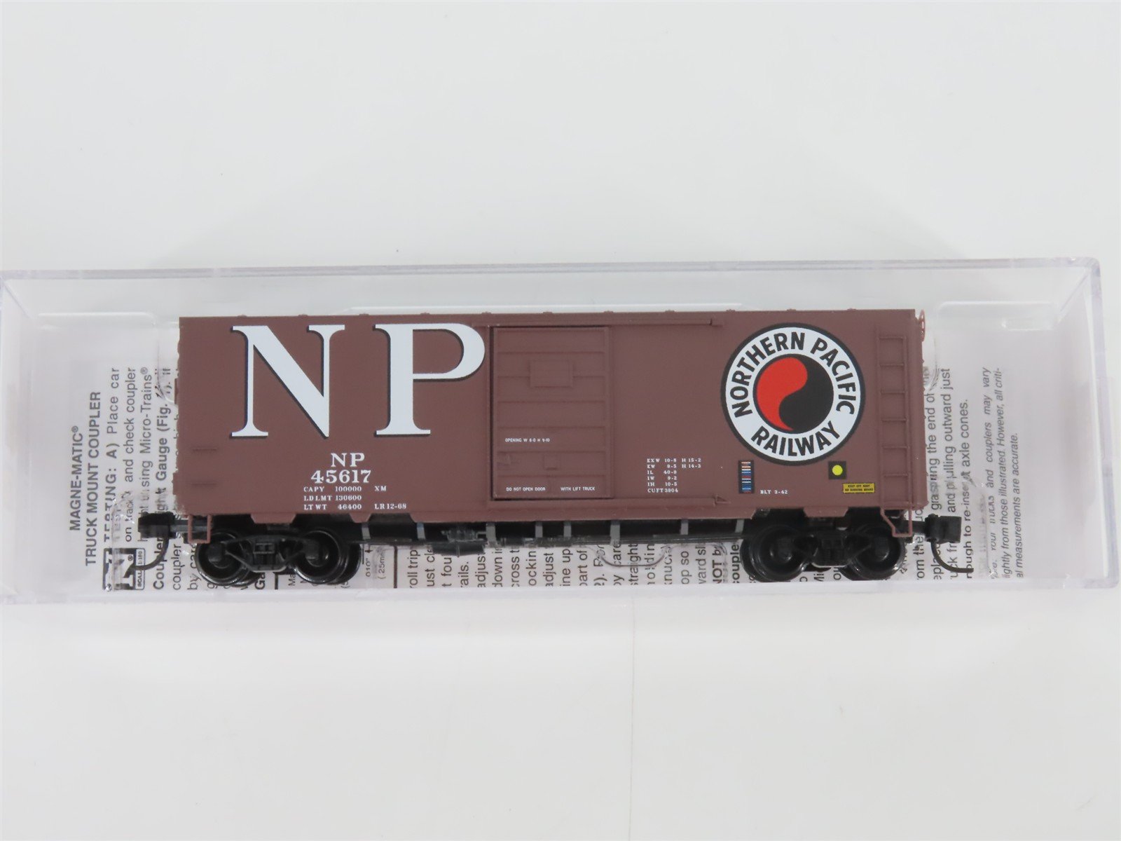 N Scale Micro-Trains MTL 07300320 NP Northern Pacific 40' Box Car #45617