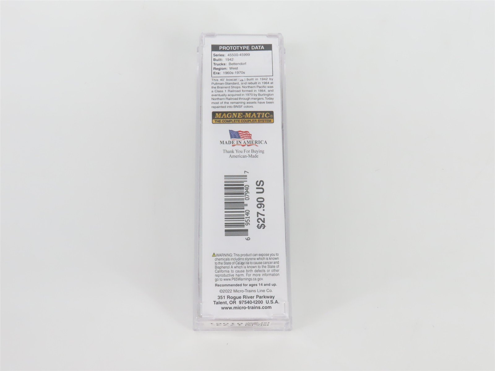 N Scale Micro-Trains MTL 07300320 NP Northern Pacific 40' Box Car #45617