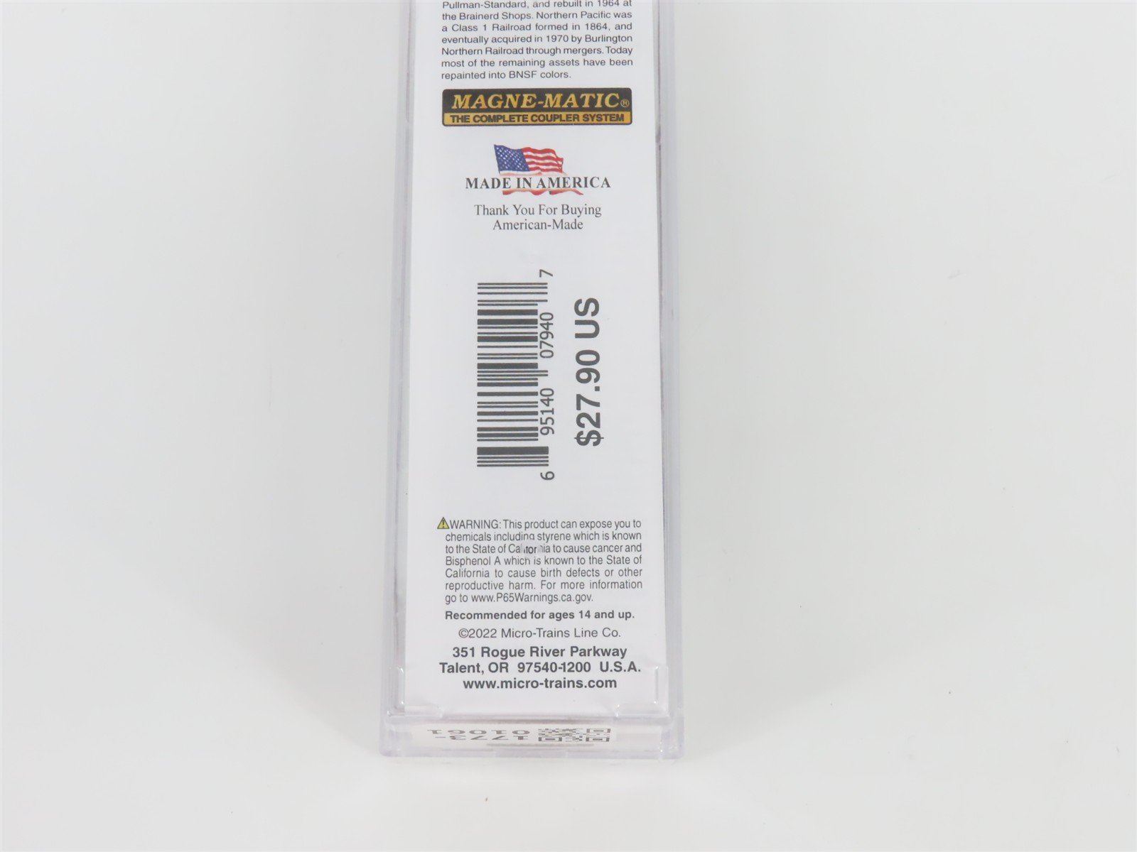 N Scale Micro-Trains MTL 07300320 NP Northern Pacific 40' Box Car #45617