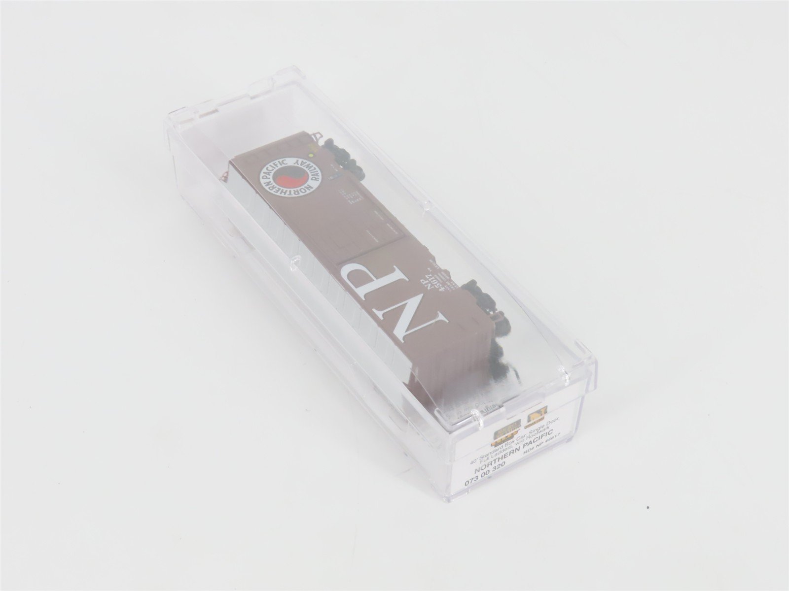 N Scale Micro-Trains MTL 07300320 NP Northern Pacific 40' Box Car #45617