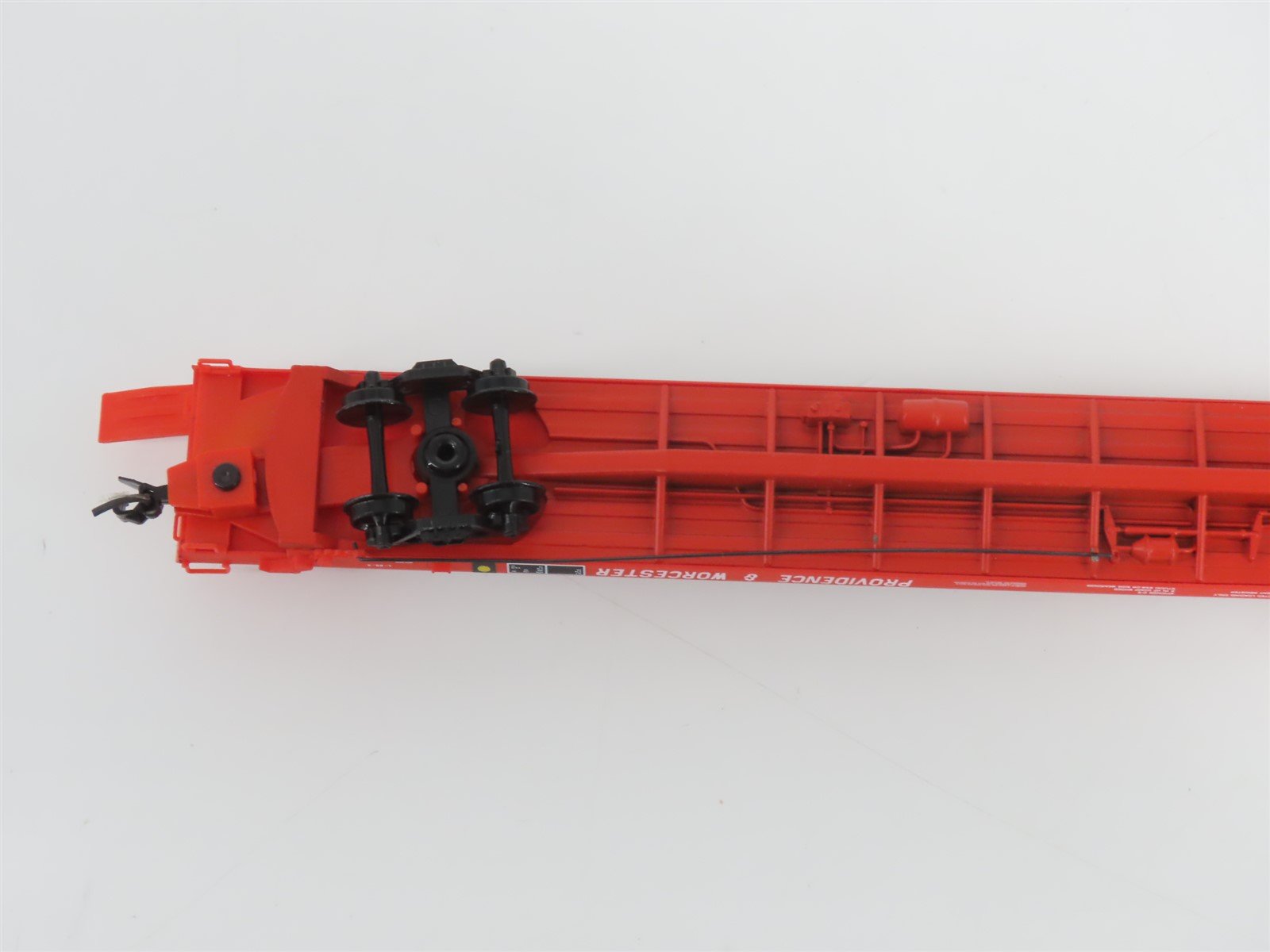 N Scale Micro-Trains MTL 07100591 PW Providence & Worcester 89' Flat Car #105464