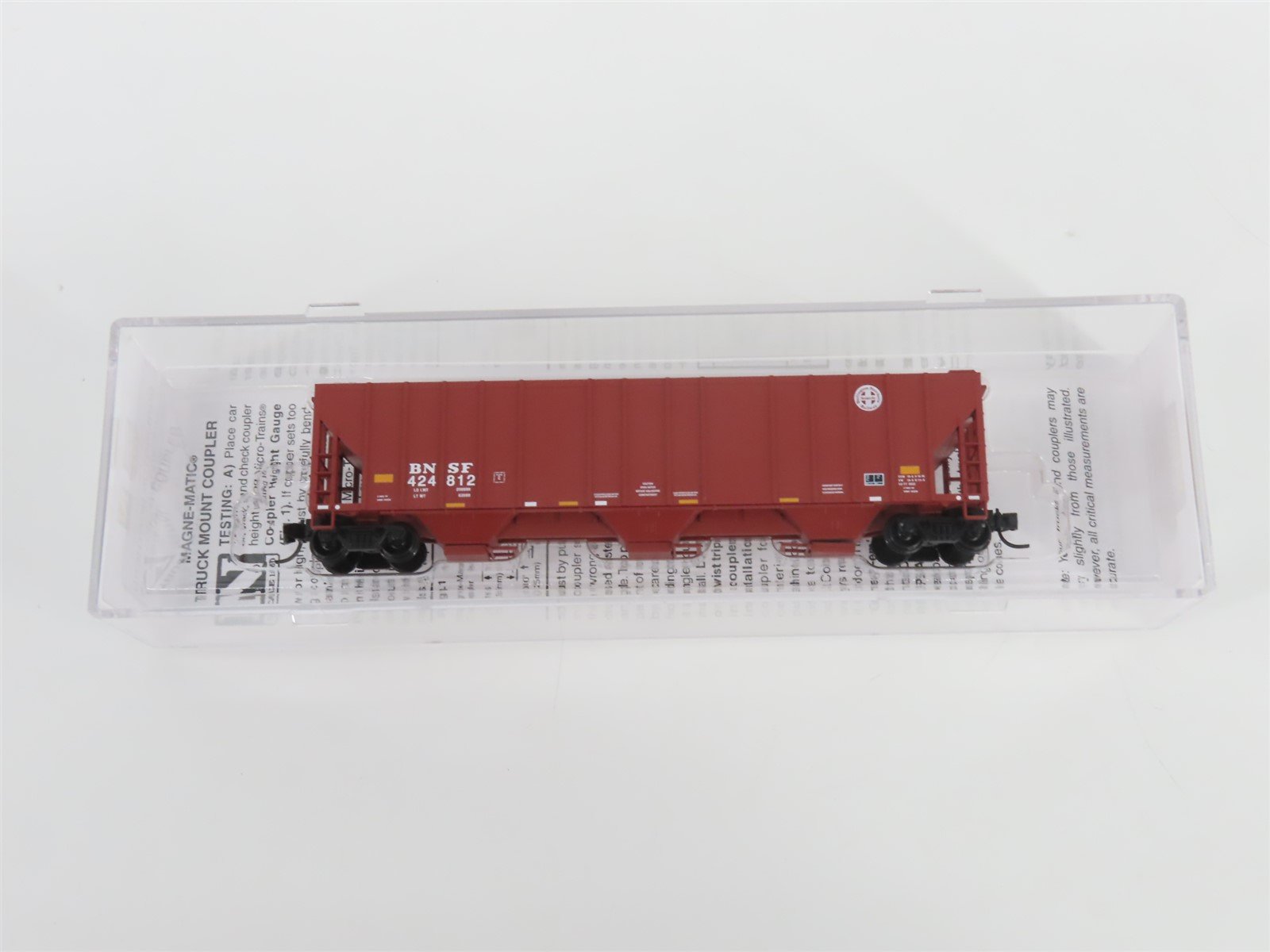 N Scale Micro-Trains MTL 09900351 BNSF Railway 3-Bay Covered Hopper #424812
