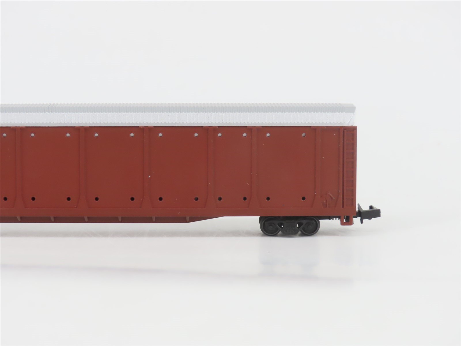 N Scale Con-Cor #0001-603000 Undecorated Tri-Level Auto Rack Car
