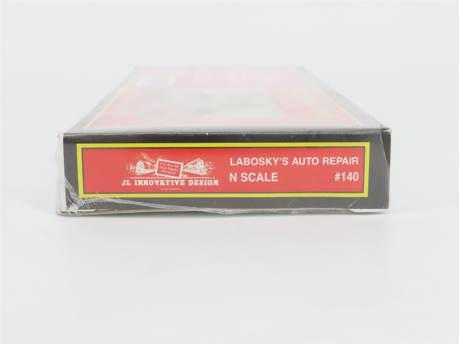 N 1/160 Scale JL Innovarive Design Kit 140 LaBosky's Auto Repair - SEALED
