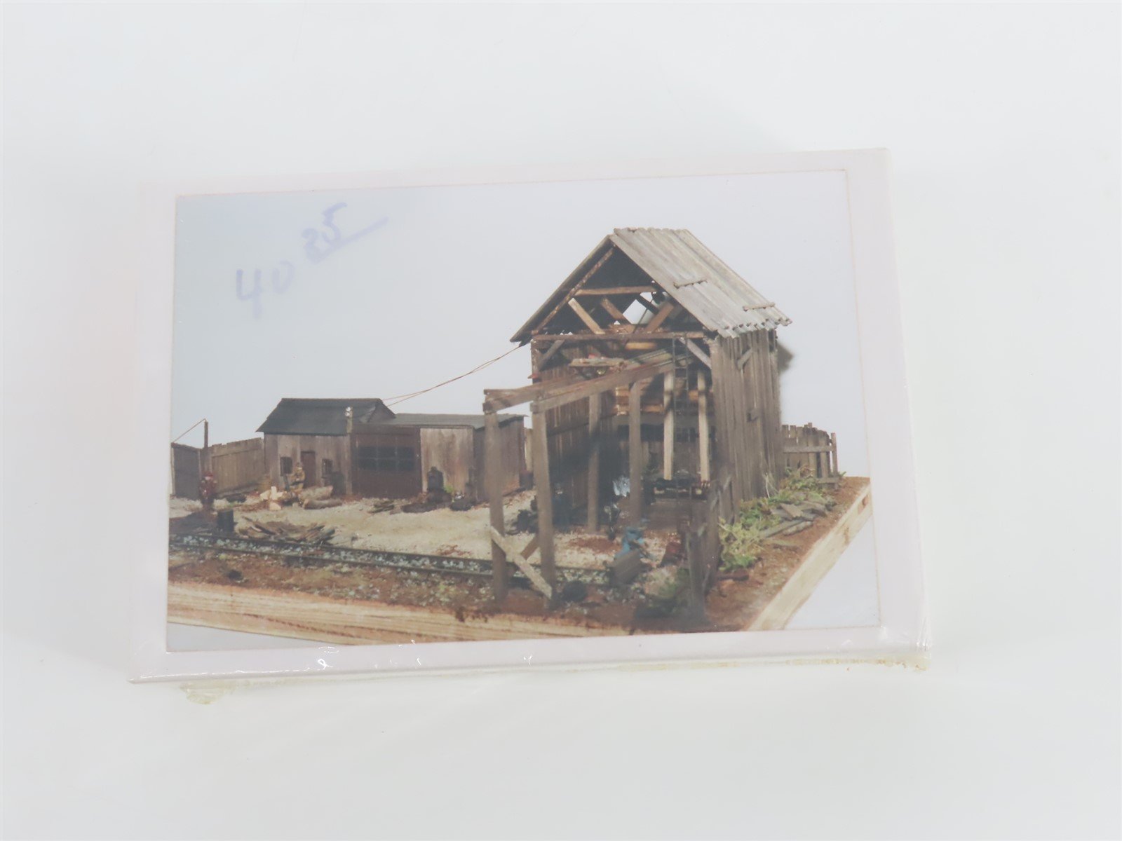 N 1/160 Scale JV Models Kit 1022 Wards Salvage - SEALED